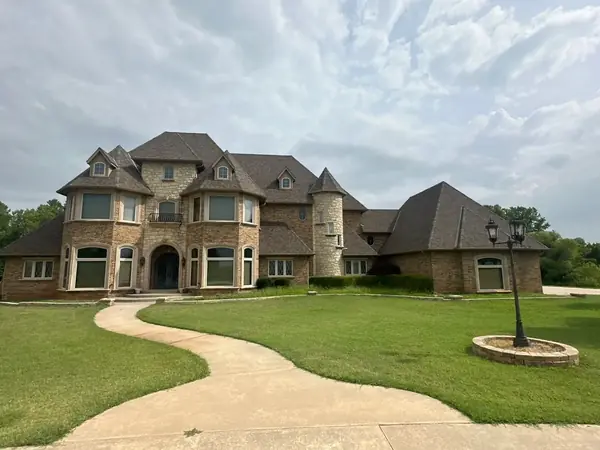 Estate Roof Restoration - Before
